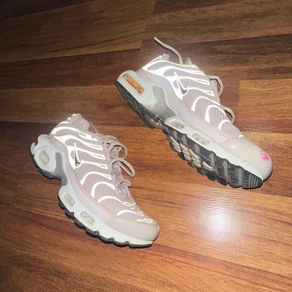 Nike Air max plus Women's Lilac Reflective Patterned Sneakers